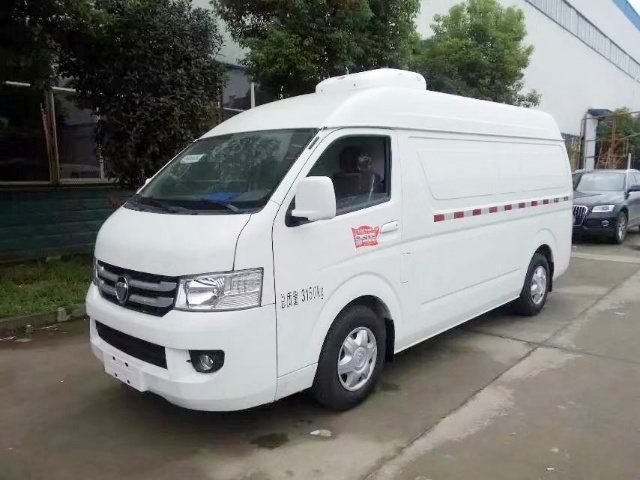 国六 福田G7汽油面包冷藏车